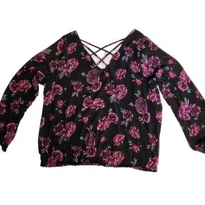 Torrid blouse, crisscross back, floral, size 1X